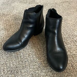 Size 7 black leather booties
